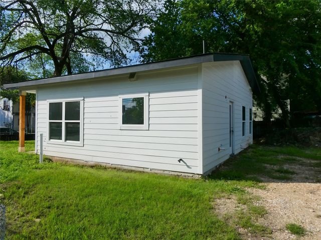 81 WALLER ST, Austin, TX 78702