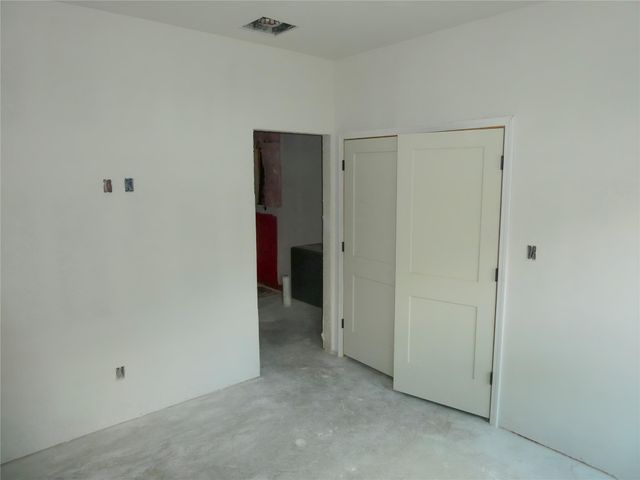 81 WALLER ST, Austin, TX 78702