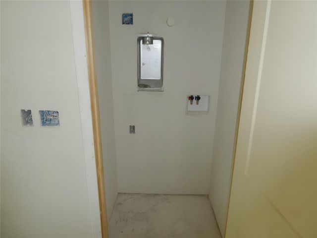 81 WALLER ST, Austin, TX 78702
