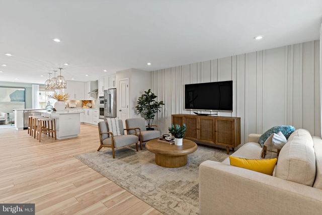 II, Hanover, PA 17331