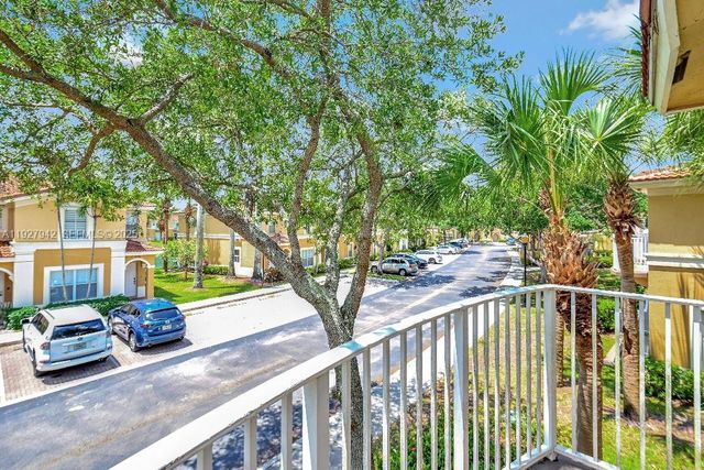 12832 SW 30th St 118, Miramar, FL 33027