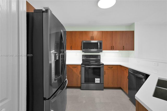 12832 SW 30th St 118, Miramar, FL 33027