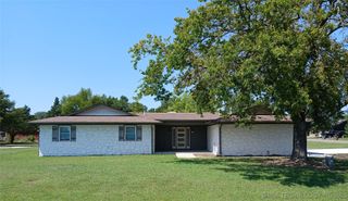 707 N Graham Avenue, Wagoner, OK 74467