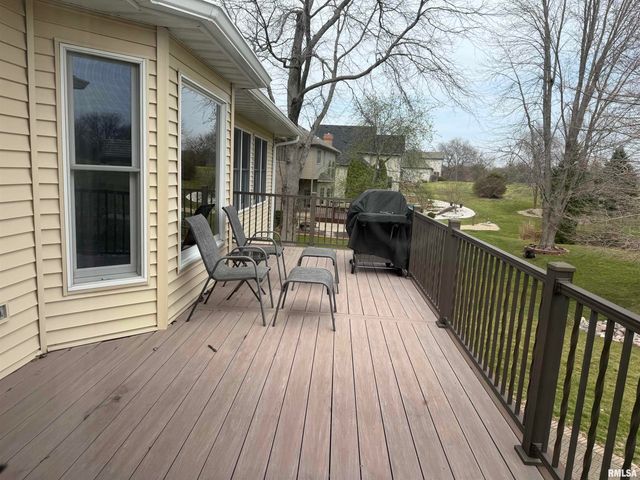 7528 Wentworth Drive, Springfield, IL 62711