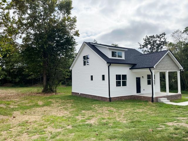 6665 Hester Rd, Springfield, TN 37172