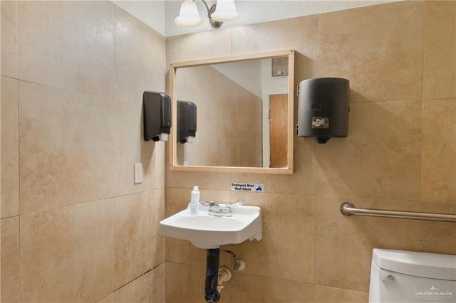 104 N Mayberry Road, Mission, TX 78573