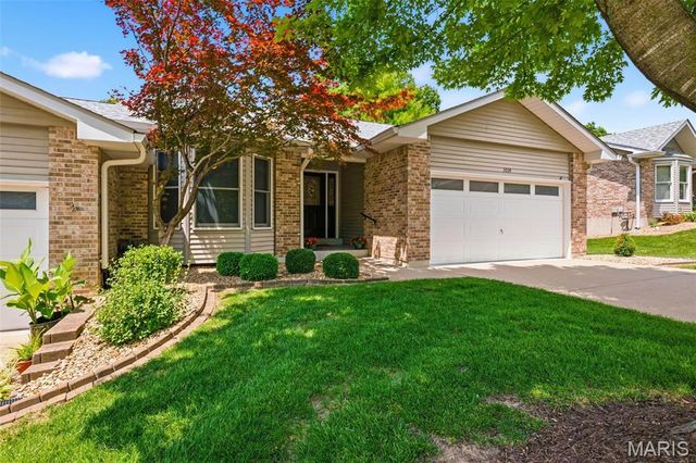 3034 Oakmont Court 10A, St Charles, MO 63301