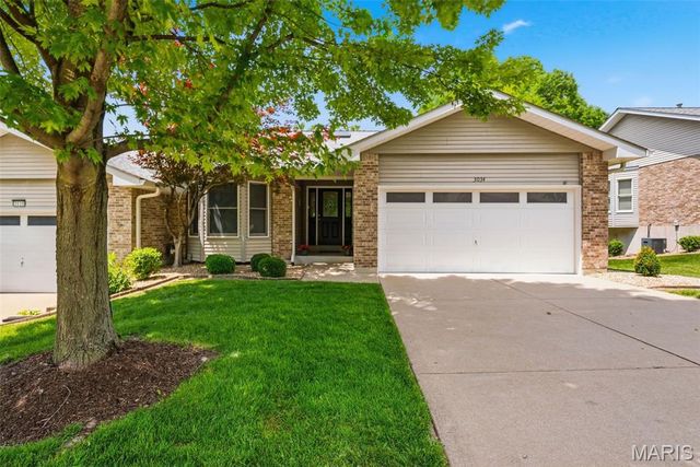 3034 Oakmont Court 10A, St Charles, MO 63301