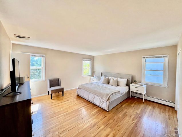 112 Ivy Lane, Lido Beach, NY 11561