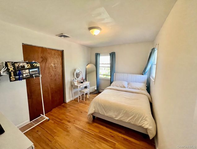 112 Ivy Lane, Lido Beach, NY 11561