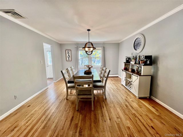 112 Ivy Lane, Lido Beach, NY 11561
