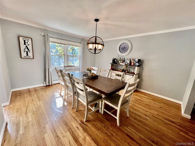 112 Ivy Lane, Lido Beach, NY 11561