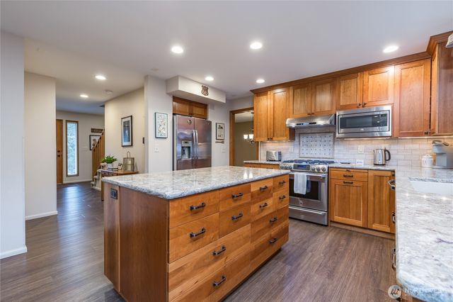 11504 SE 323rd Place, Auburn, WA 98092