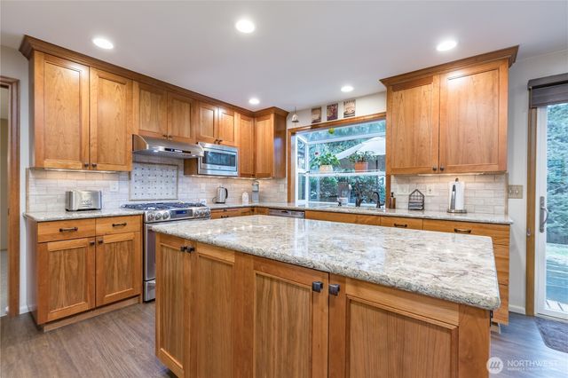 11504 SE 323rd Place, Auburn, WA 98092