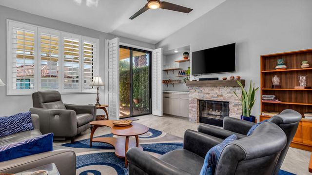 107 Celano Circle, Palm Desert, CA 92211