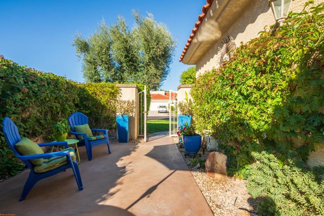 107 Celano Circle, Palm Desert, CA 92211