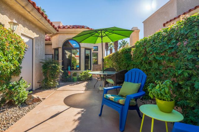 107 Celano Circle, Palm Desert, CA 92211