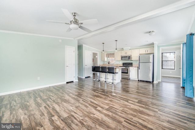 421 N RAILROAD ST, Palmyra, PA 17078