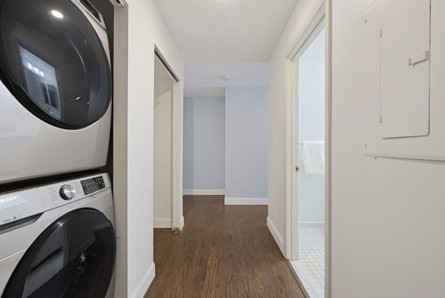 4 Summit Dr 001, Reading, MA 01867