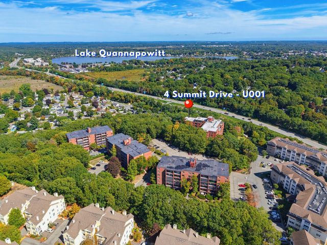 4 Summit Dr 001, Reading, MA 01867