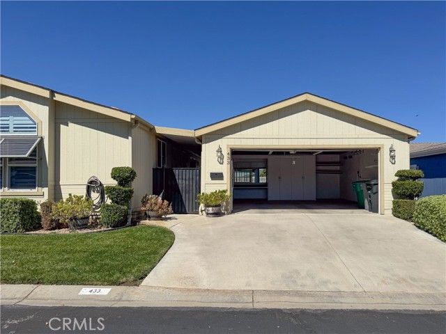 10961 Desert Lawn 433, Calimesa, CA 92320