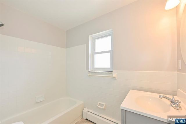 46 Knox Terrace 2A, Wayne, NJ 07470