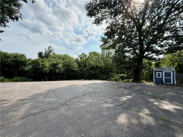 230 Airport Road, Warwick, RI 02889