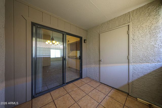 1402 E GUADALUPE Road 216, Tempe, AZ 85283