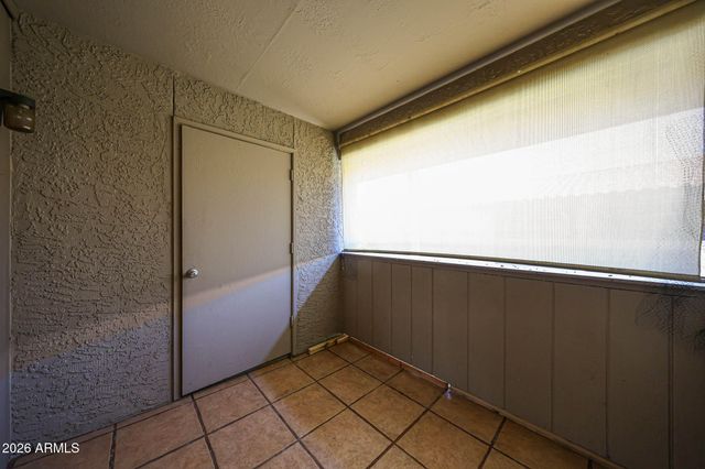 1402 E GUADALUPE Road 216, Tempe, AZ 85283