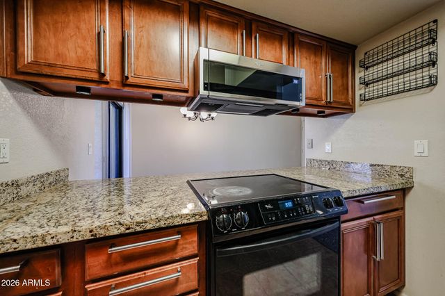 1402 E GUADALUPE Road 216, Tempe, AZ 85283