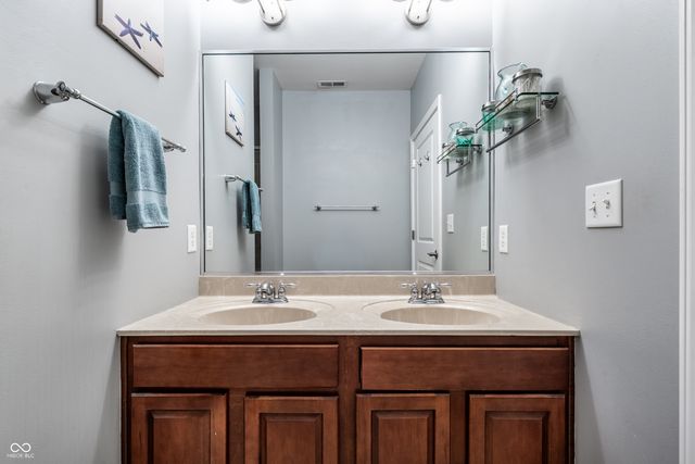630 N College Avenue 303, Indianapolis, IN 46204