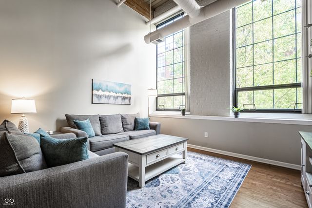 630 N College Avenue 303, Indianapolis, IN 46204