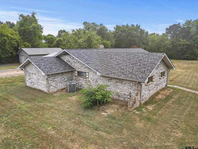 38 Quail Valley Rd, Mt Vernon, TX 75457
