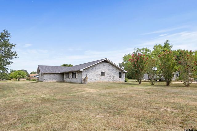 38 Quail Valley Rd, Mt Vernon, TX 75457