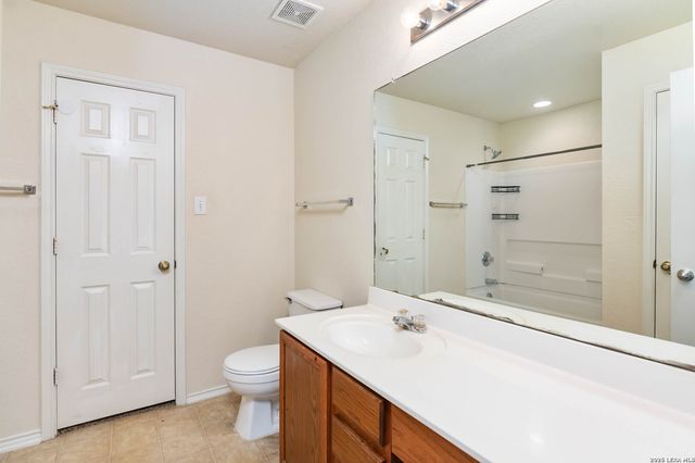 1531 AMBUSH CRK, San Antonio, TX 78245