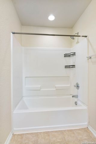 1531 AMBUSH CRK, San Antonio, TX 78245