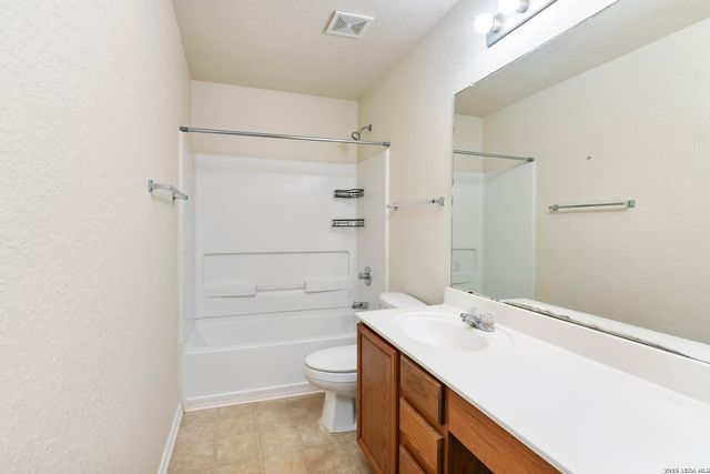 1531 AMBUSH CRK, San Antonio, TX 78245