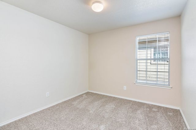 1531 AMBUSH CRK, San Antonio, TX 78245