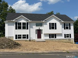 Lot 1 Oakcrest Circle, Waterbury, CT 06708