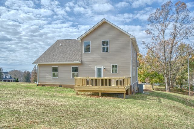 3505 Brookstone Dr, Cookeville, TN 38506