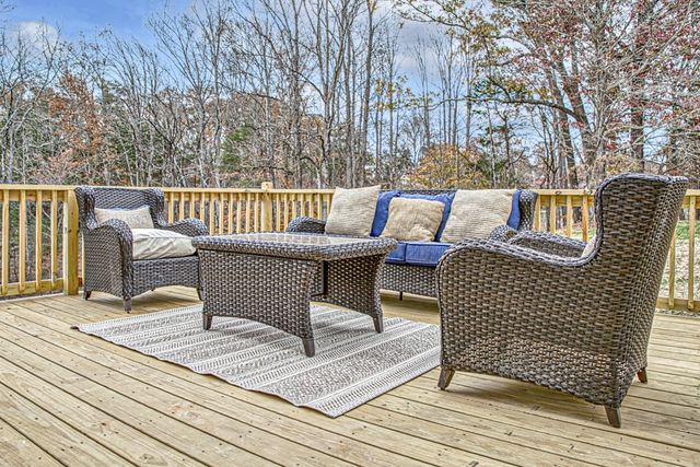 3505 Brookstone Dr, Cookeville, TN 38506