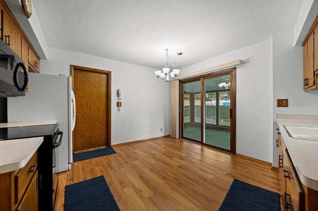 1501 E Fitzsimmons ROAD, Oak Creek, WI 53154