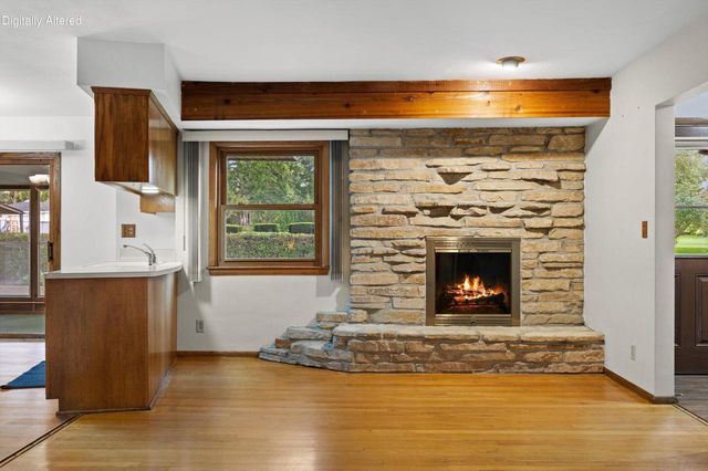 1501 E Fitzsimmons ROAD, Oak Creek, WI 53154