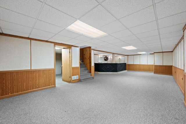 1501 E Fitzsimmons ROAD, Oak Creek, WI 53154
