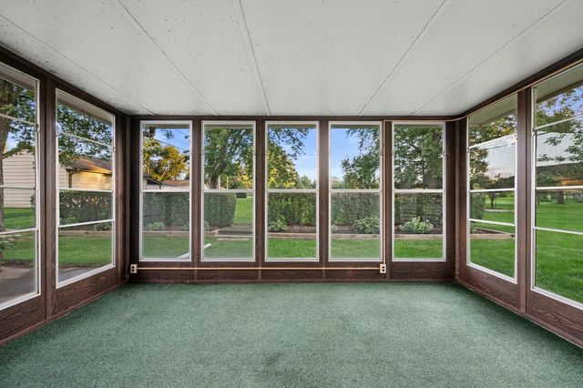 1501 E Fitzsimmons ROAD, Oak Creek, WI 53154