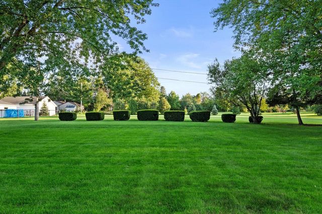 1501 E Fitzsimmons ROAD, Oak Creek, WI 53154