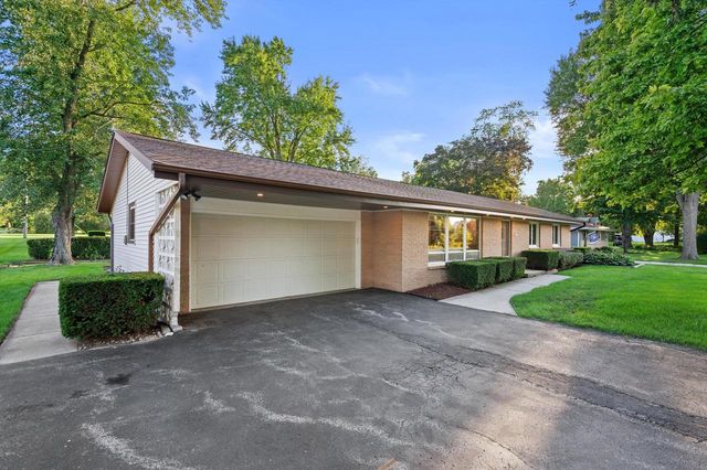 1501 E Fitzsimmons ROAD, Oak Creek, WI 53154