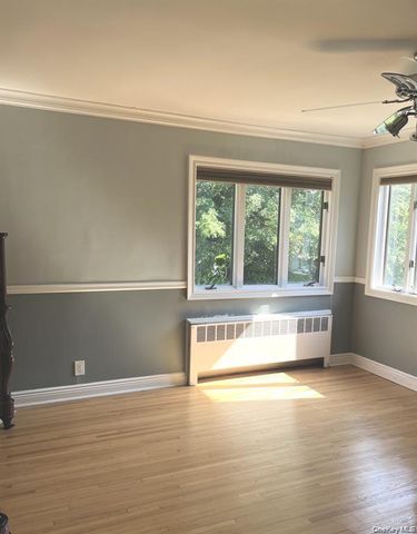 1 Rose Lane, East Rockaway, NY 11518