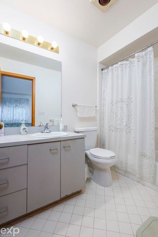 34457 Maple Lane Drive, Sterling Heights, MI 48312