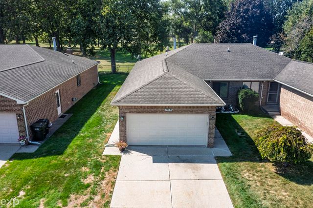 34457 Maple Lane Drive, Sterling Heights, MI 48312